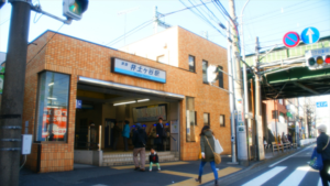 井土ヶ谷駅の画像