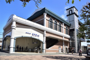 坂戸駅の画像