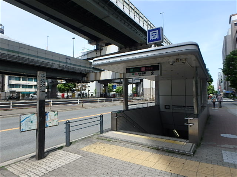 阿波座駅の画像